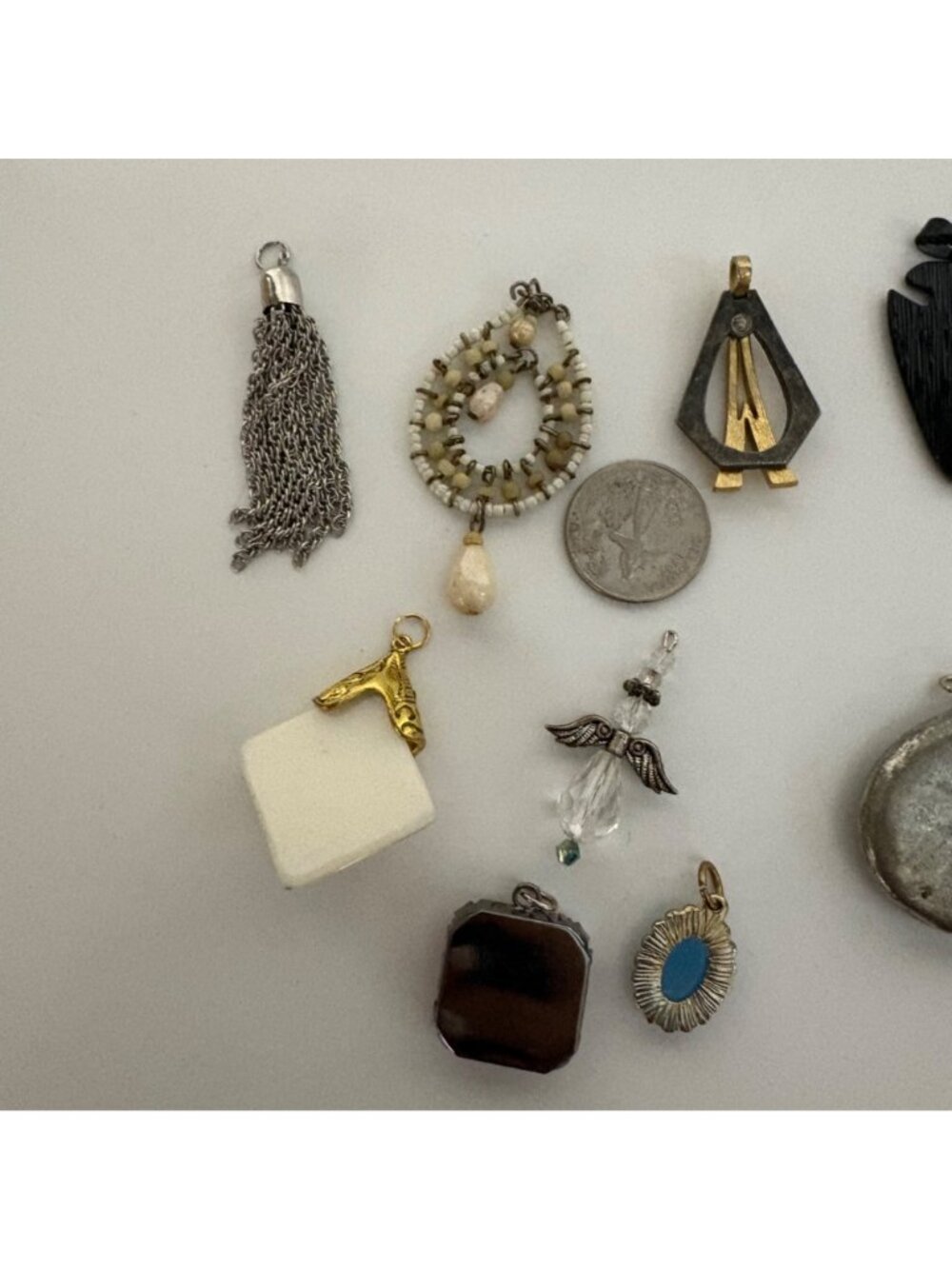 Lot of 15 Necklace Pendants Jewelry Bundle JL4 - Picture 6 of 7